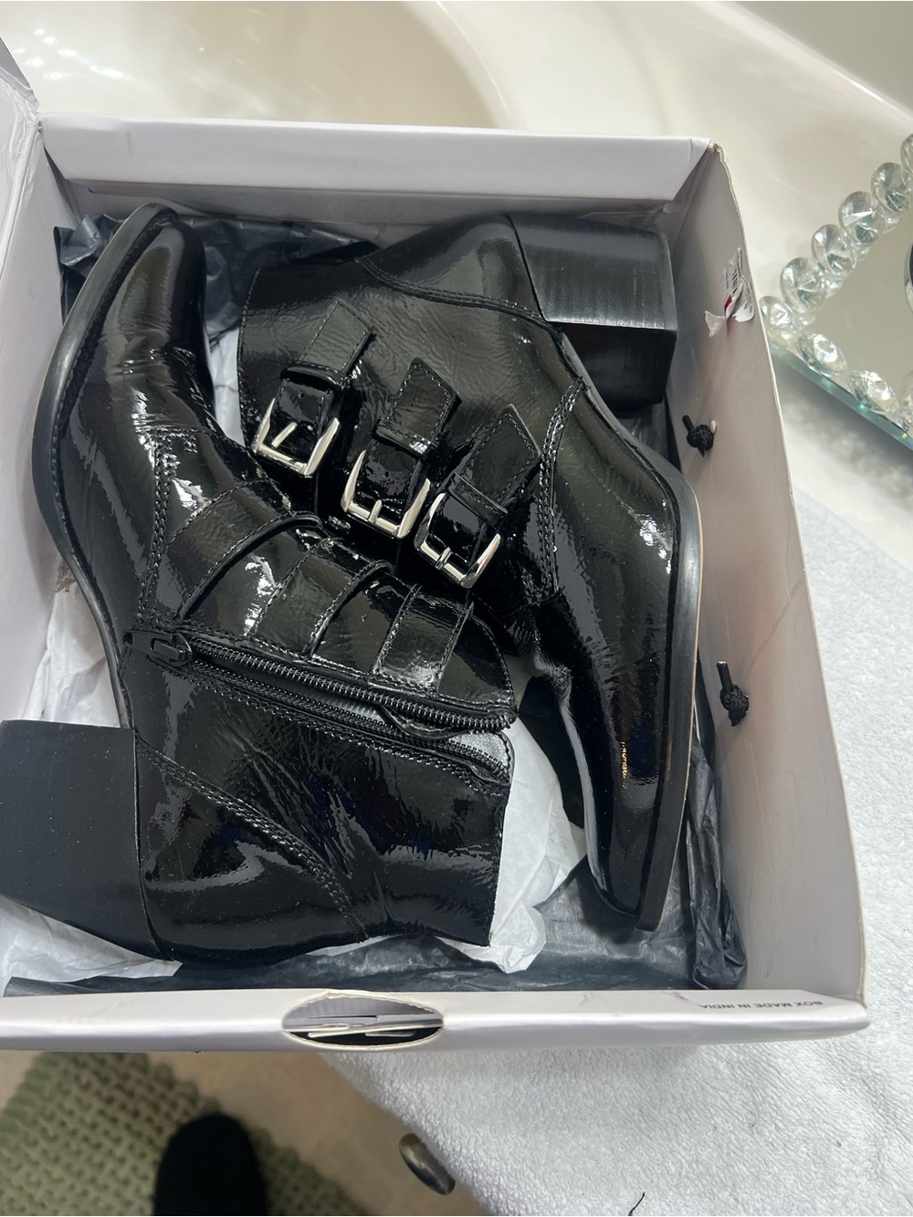 Aldo BENNEVIS Ankle Boots Box Label - Black